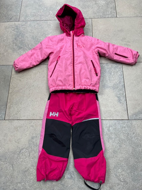 KID'S HELLY HANSEN JACKET & TROUSERS 5/6YRS