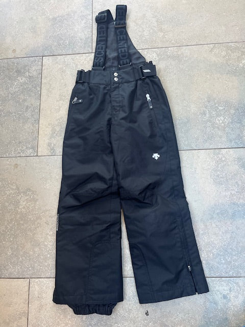 Descente black trousers 10yrs