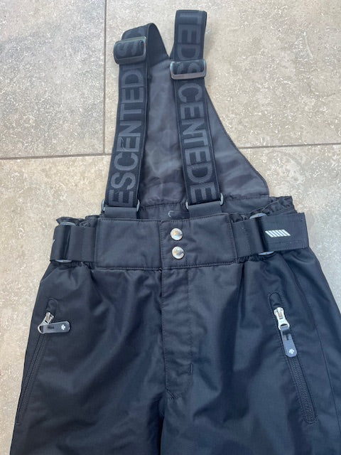 Descente black trousers 10yrs