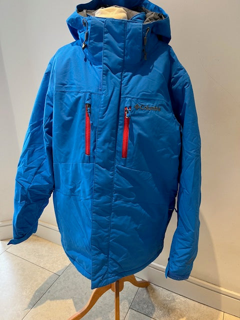 MEN'S COLUMBIA JACKET MEDIUM