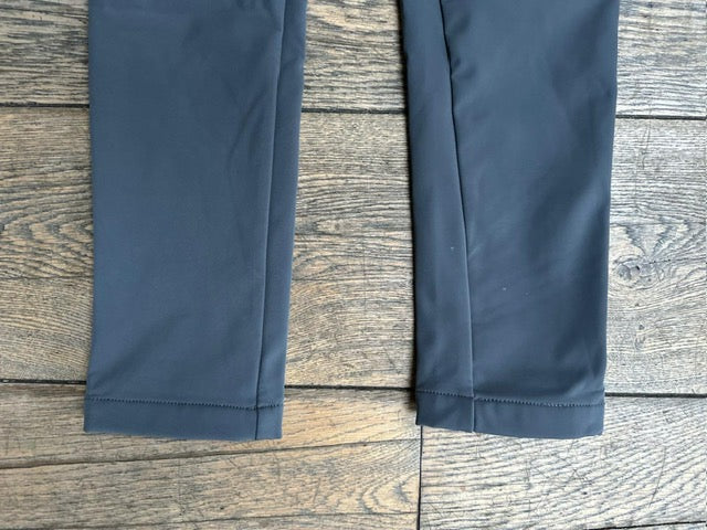 WOMEN'S PERFECT MOMENT TAPERED TROUSER MED