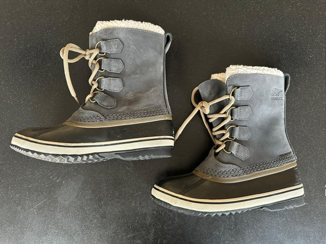 SORREL LEATHER SNOW BOOTS UK 4